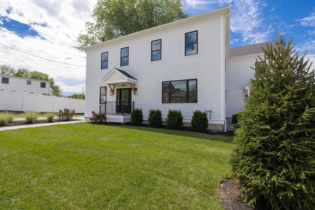 128 Carey Ave # 128