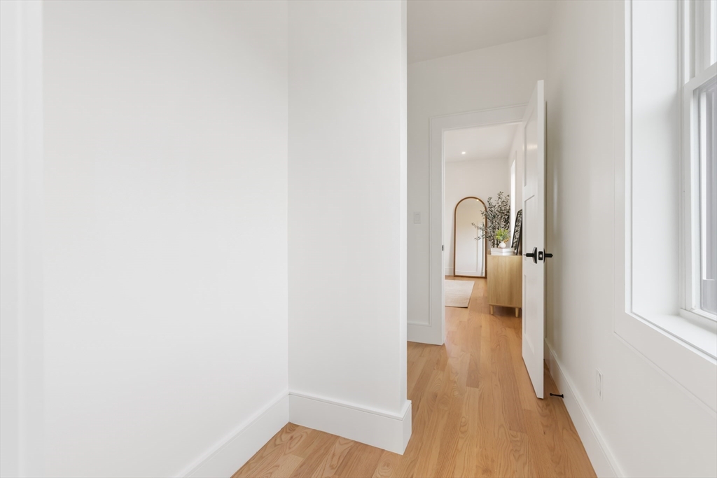 128 Carey Ave # 128
