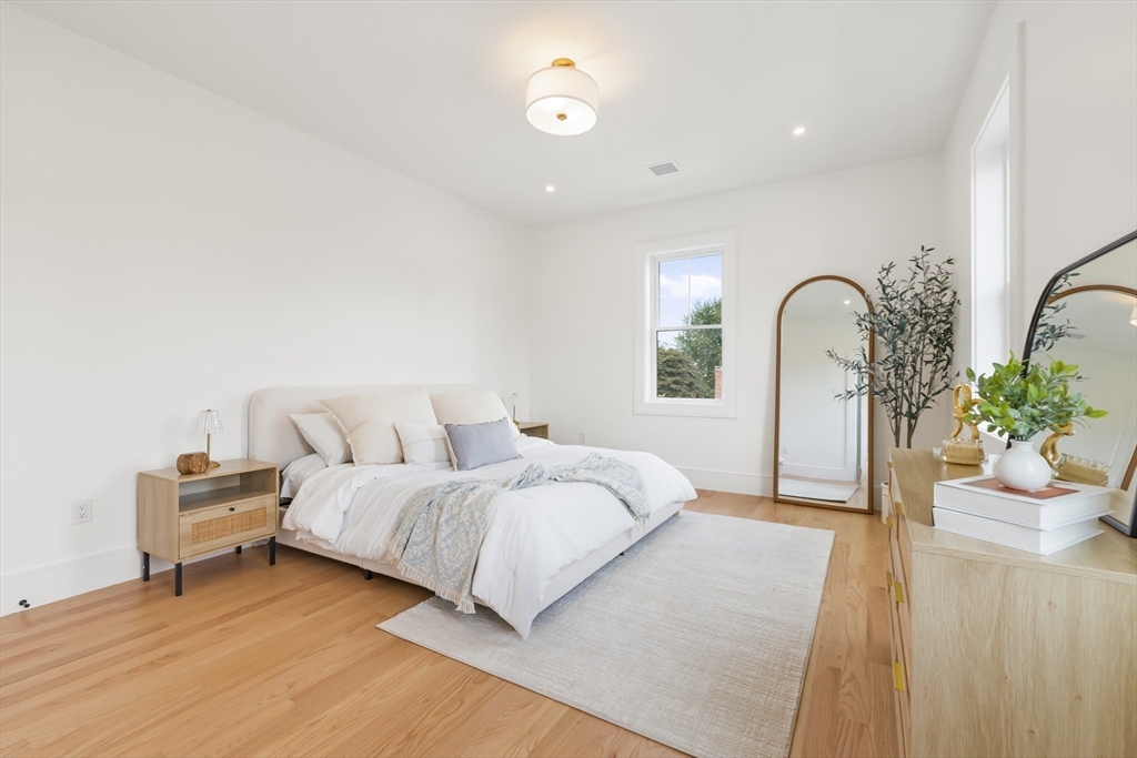 128 Carey Ave # 128