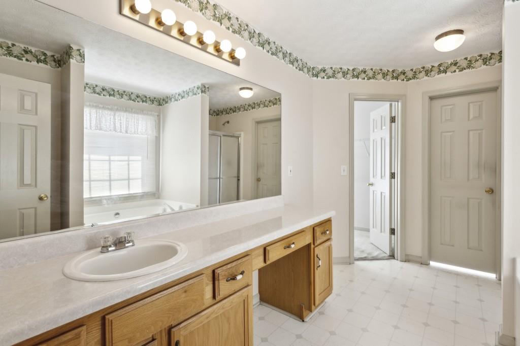 202 Thornwood Lane