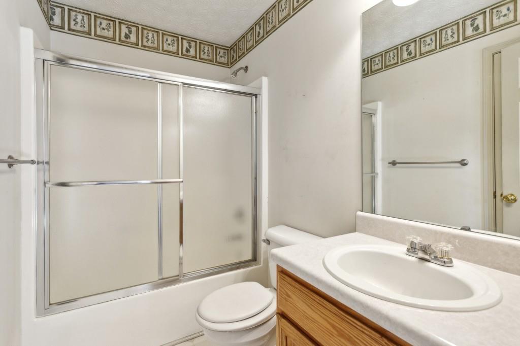 202 Thornwood Lane