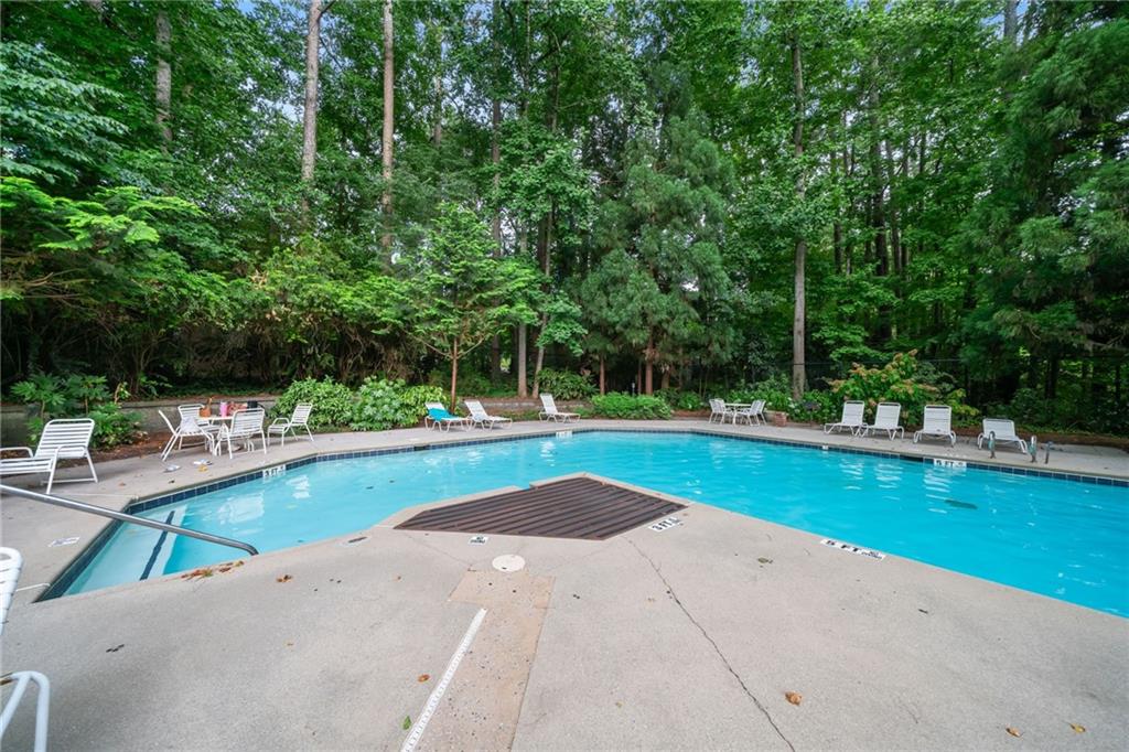 313 Tuxworth Circle