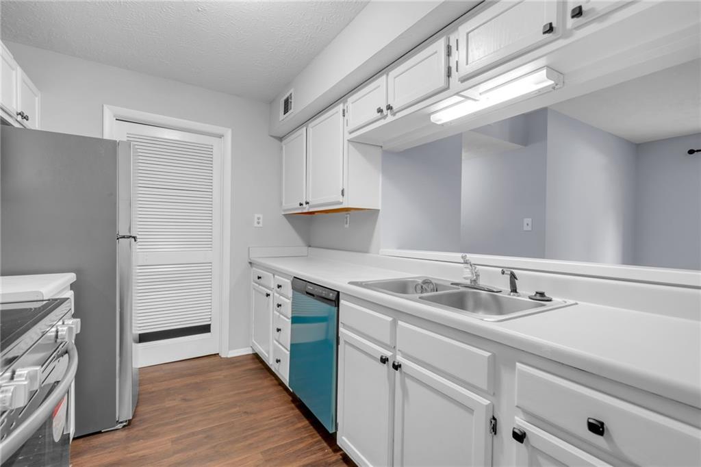 313 Tuxworth Circle