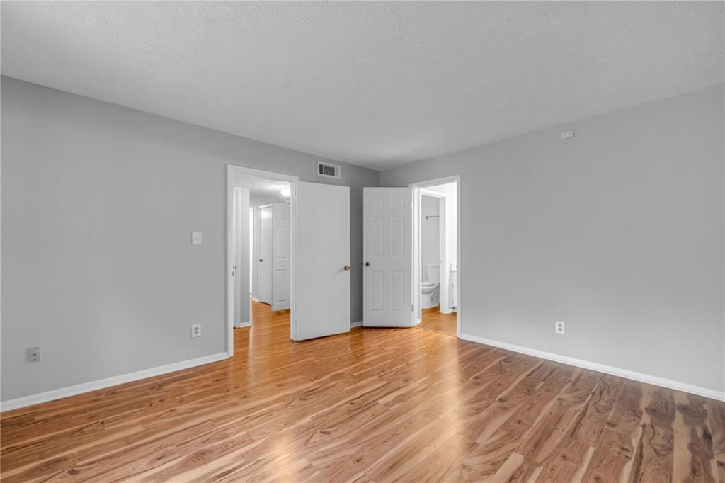 313 Tuxworth Circle