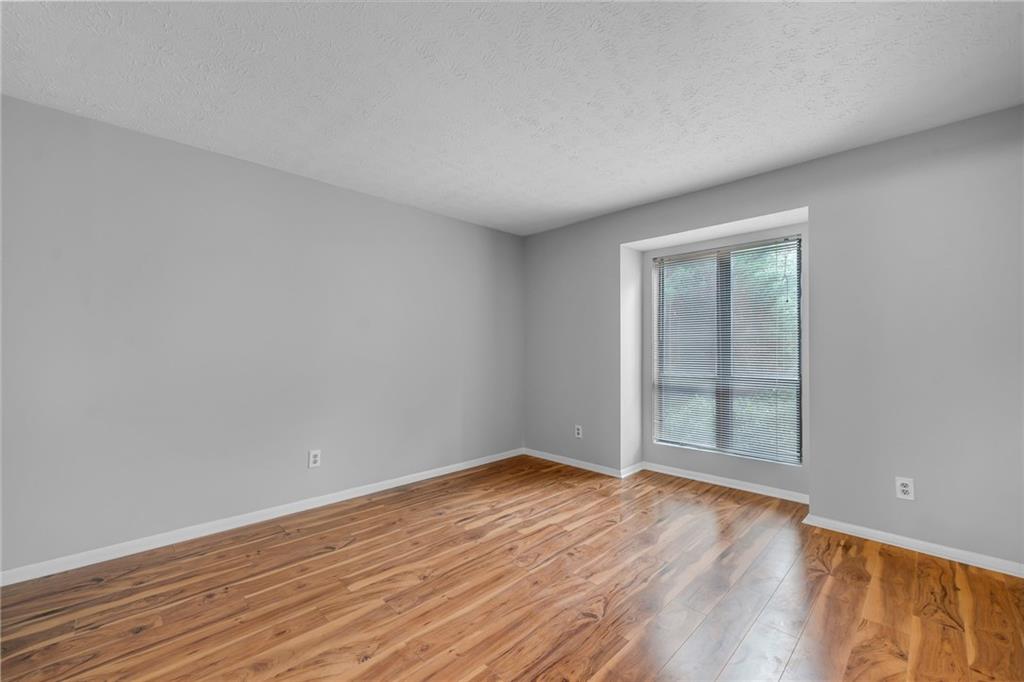313 Tuxworth Circle
