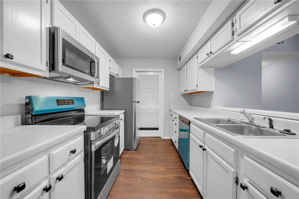 313 Tuxworth Circle