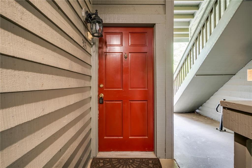 313 Tuxworth Circle