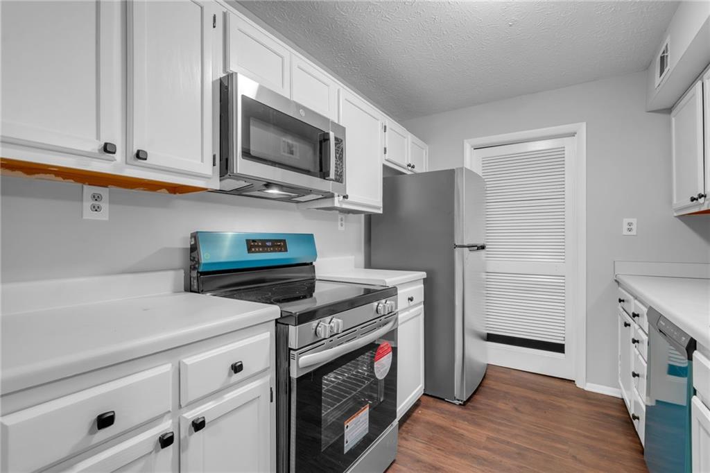 313 Tuxworth Circle