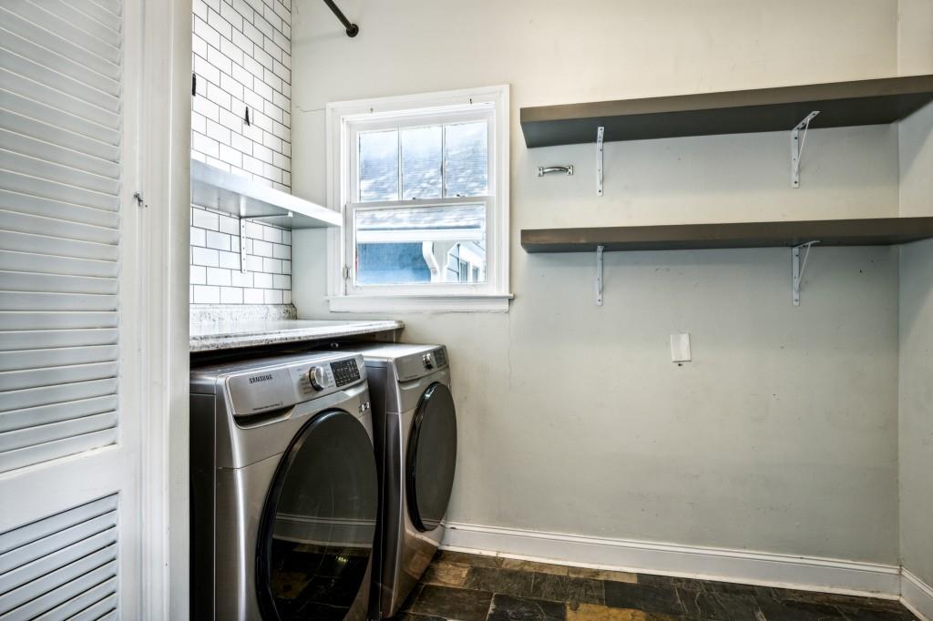 374 Cherokee Avenue SE Unit B