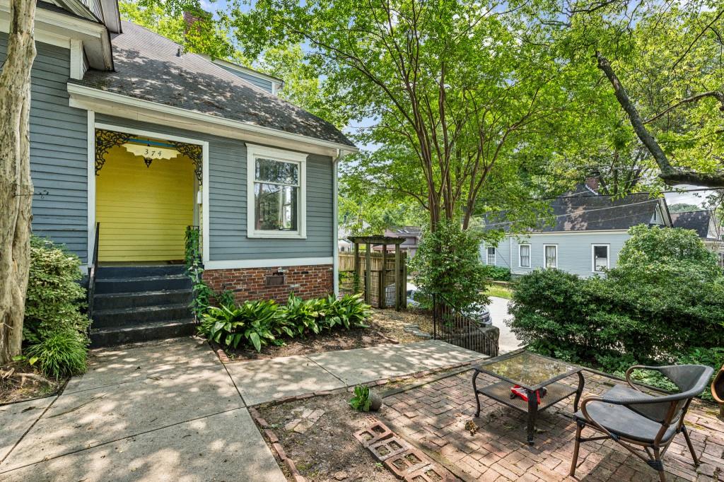 374 Cherokee Avenue SE Unit B