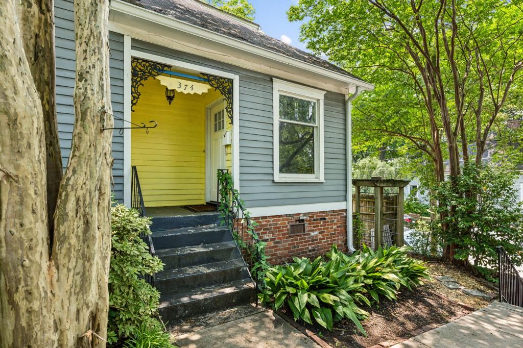 374 Cherokee Avenue SE Unit B