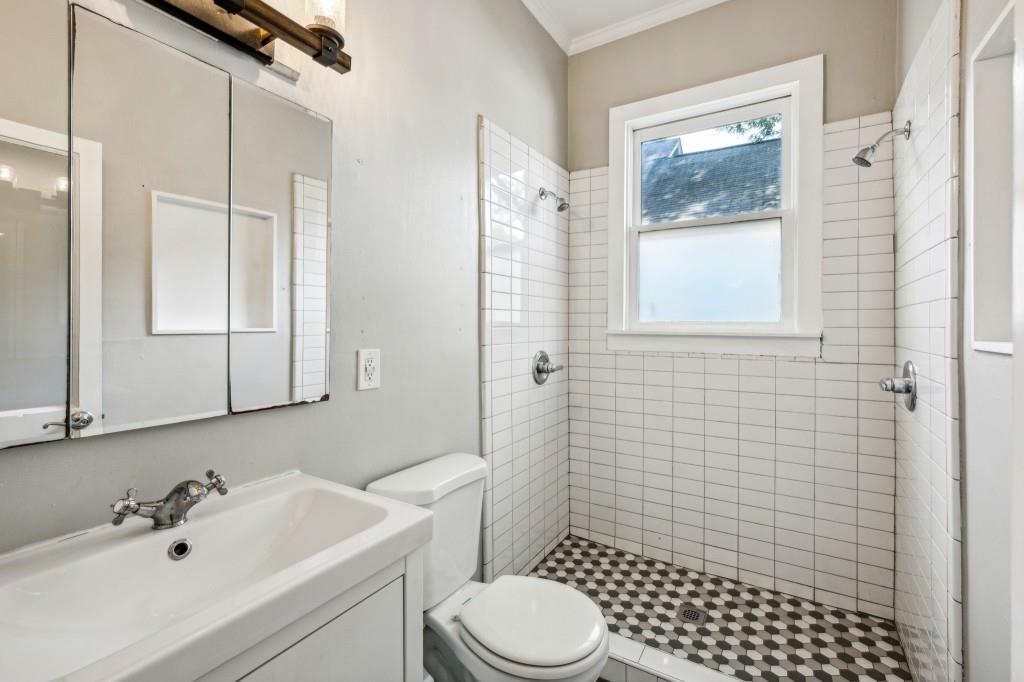 374 Cherokee Avenue SE Unit B