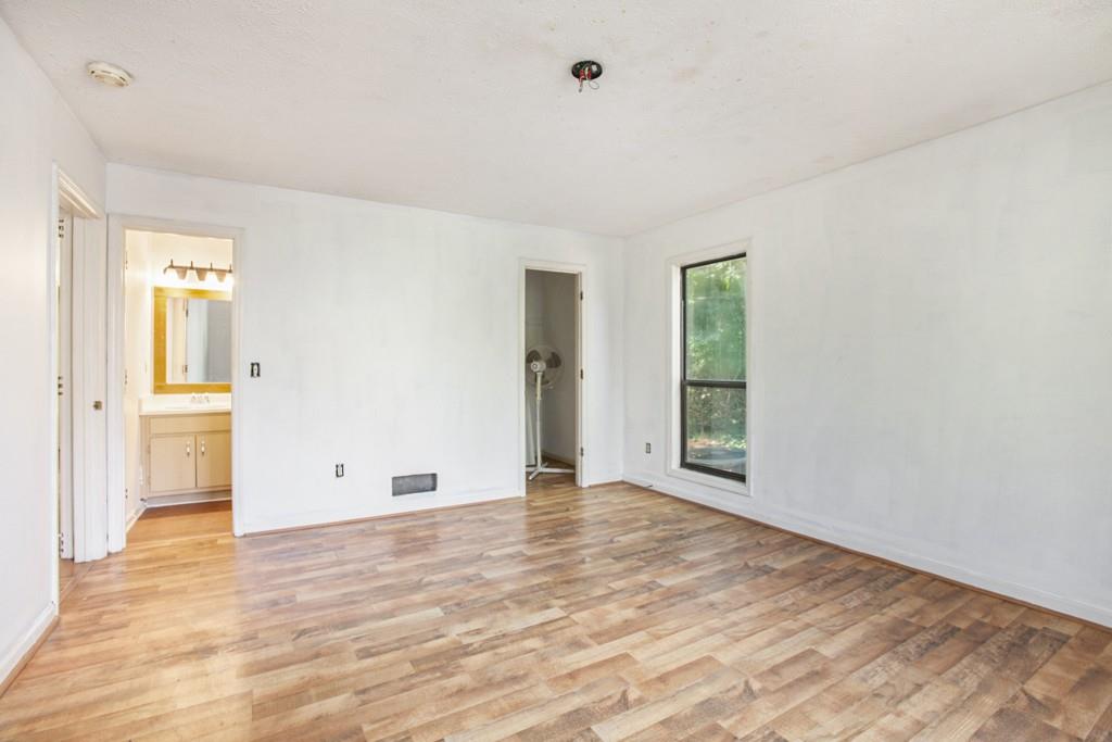 202 Elenas Court