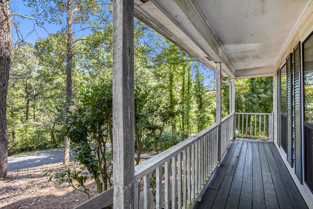 202 Elenas Court