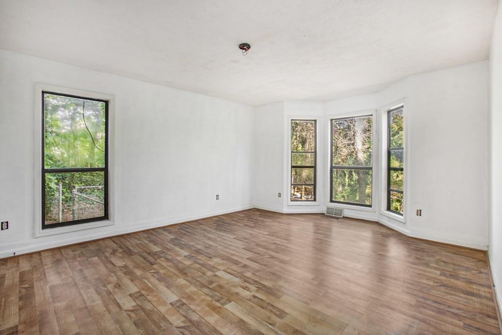 202 Elenas Court