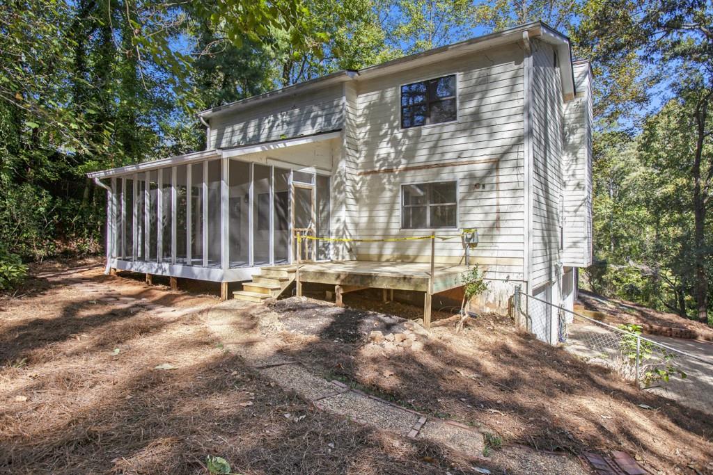 202 Elenas Court