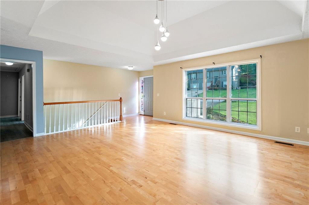 2114 Lindley Lane NW