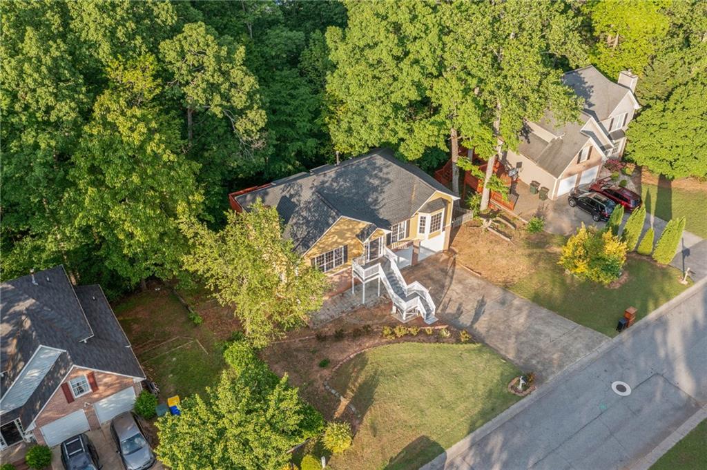 2114 Lindley Lane NW