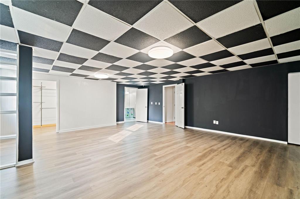 2114 Lindley Lane NW