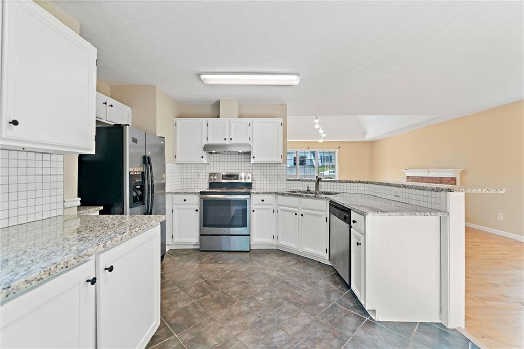 2114 Lindley Lane NW