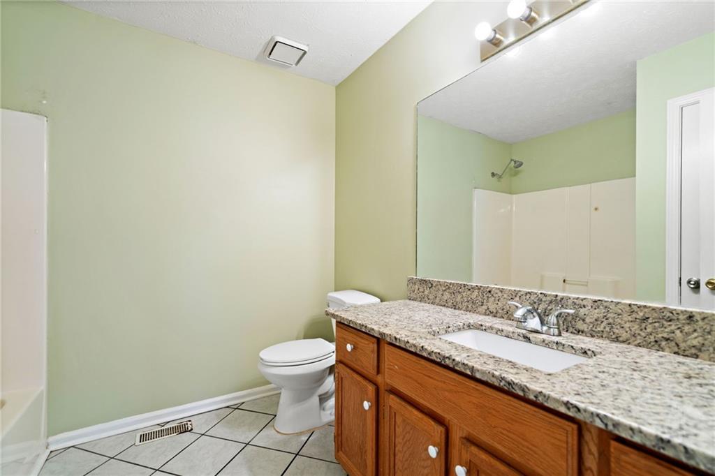 2114 Lindley Lane NW