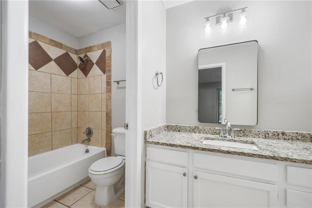 113 Tuxworth Circle