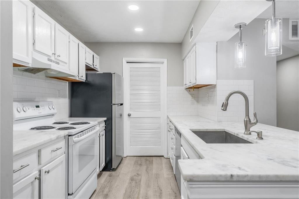 113 Tuxworth Circle