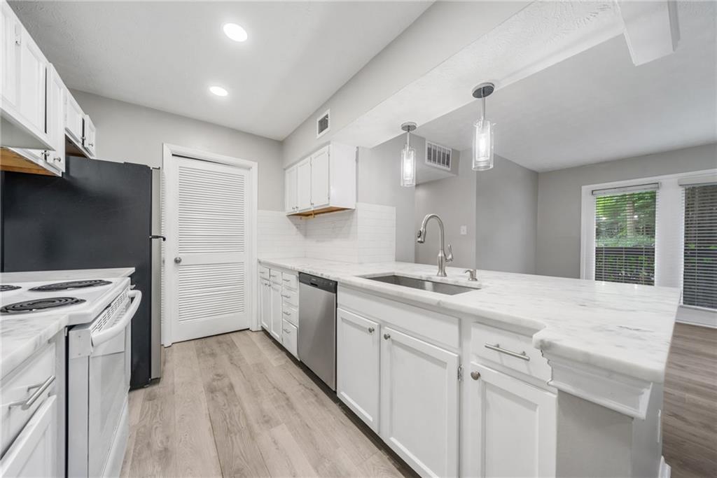113 Tuxworth Circle