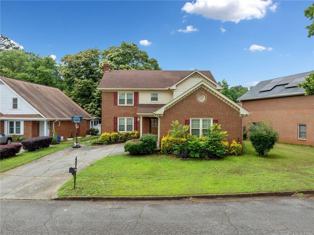 1237 Hunters Drive