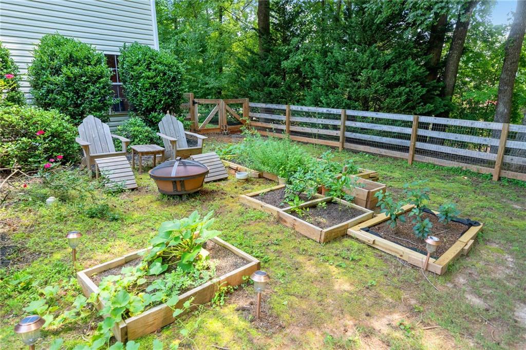 5340 Harris Creek Drive