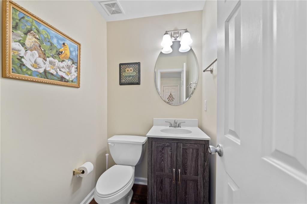 5340 Harris Creek Drive