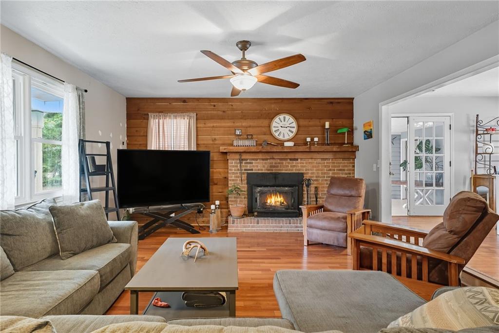 339 Buckingham Drive SW