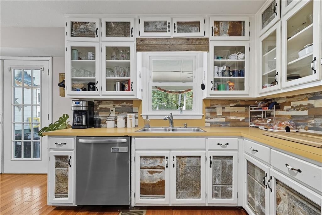 339 Buckingham Drive SW