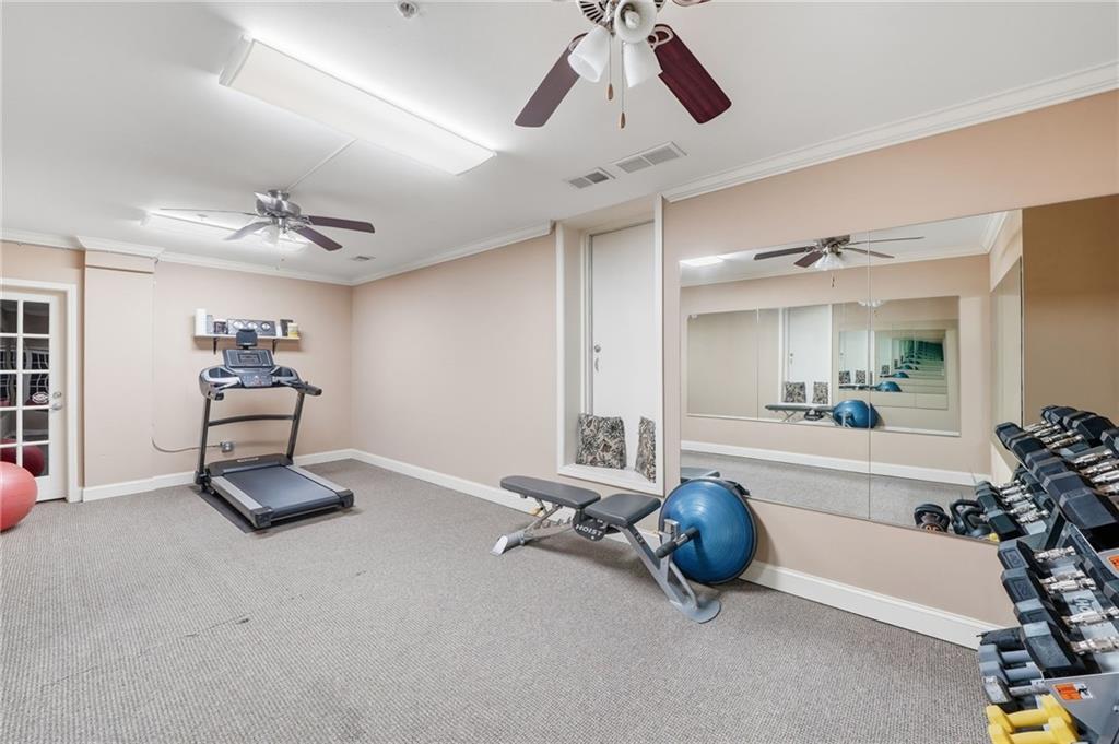 1106 Madison Lane SE