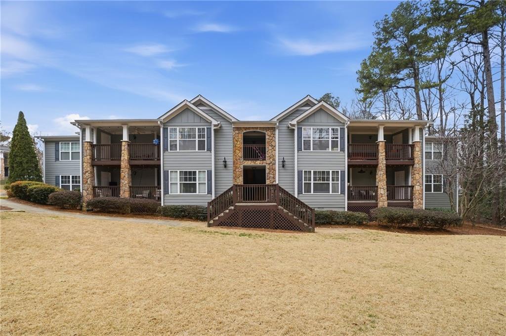 1106 Madison Lane SE