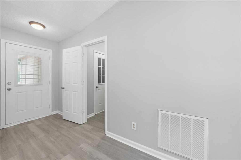 109 Mayflower Circle