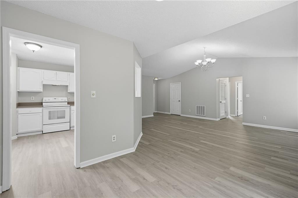 109 Mayflower Circle