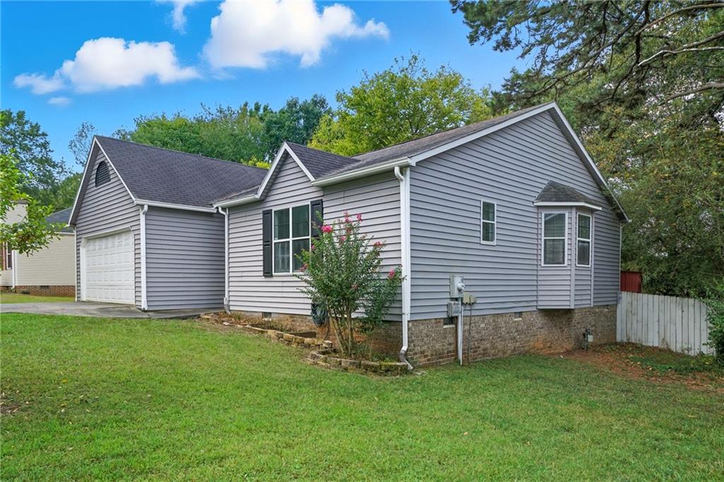 109 Mayflower Circle