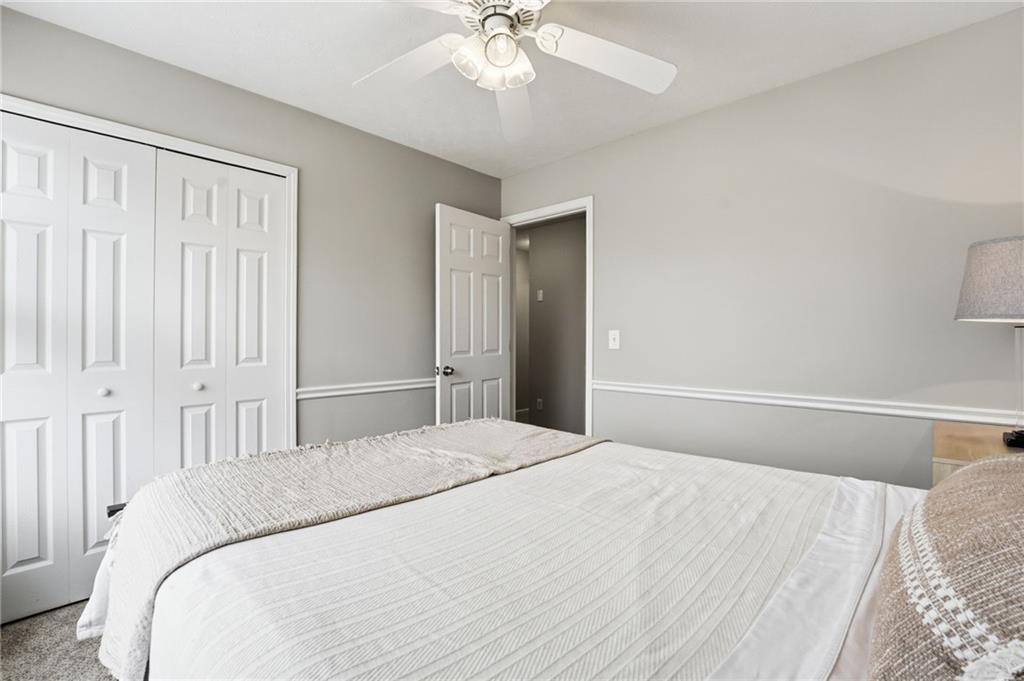 5076 Newpark Drive NW