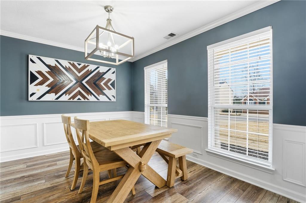 5076 Newpark Drive NW