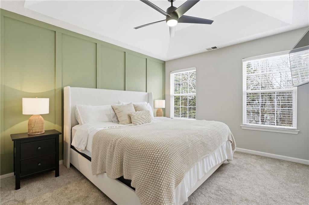 5076 Newpark Drive NW