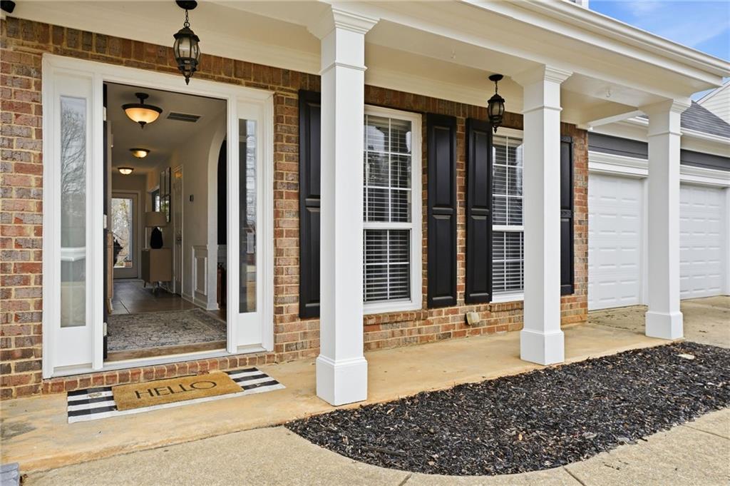 5076 Newpark Drive NW