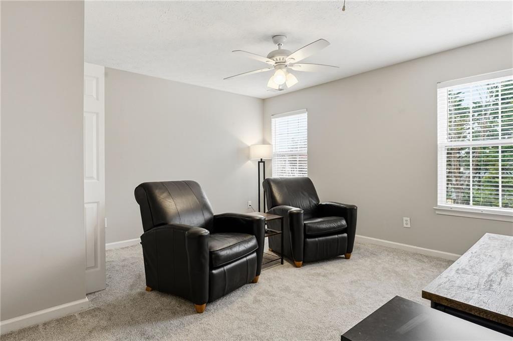 5076 Newpark Drive NW