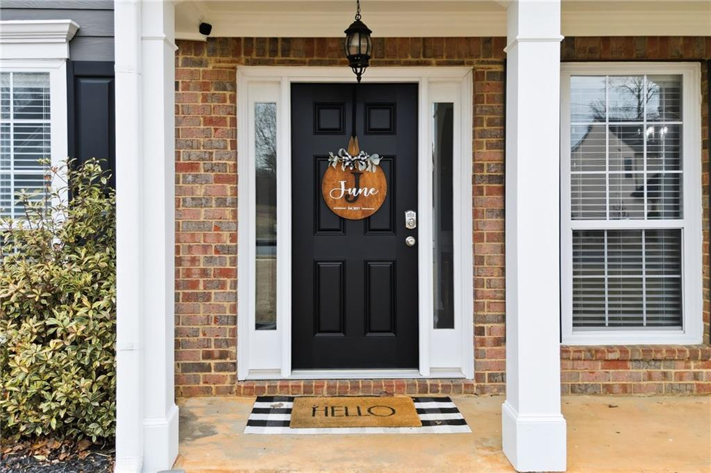 5076 Newpark Drive NW