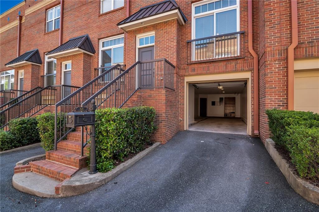 58 Emerson Hill Square