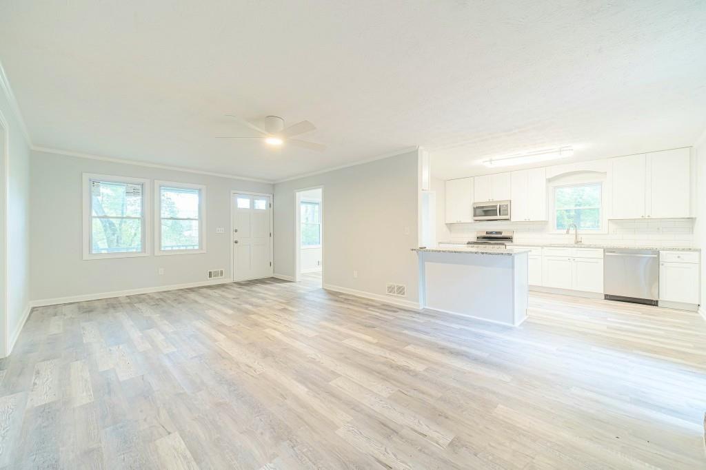 325 Little Rock Court