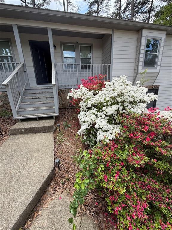 325 Little Rock Court