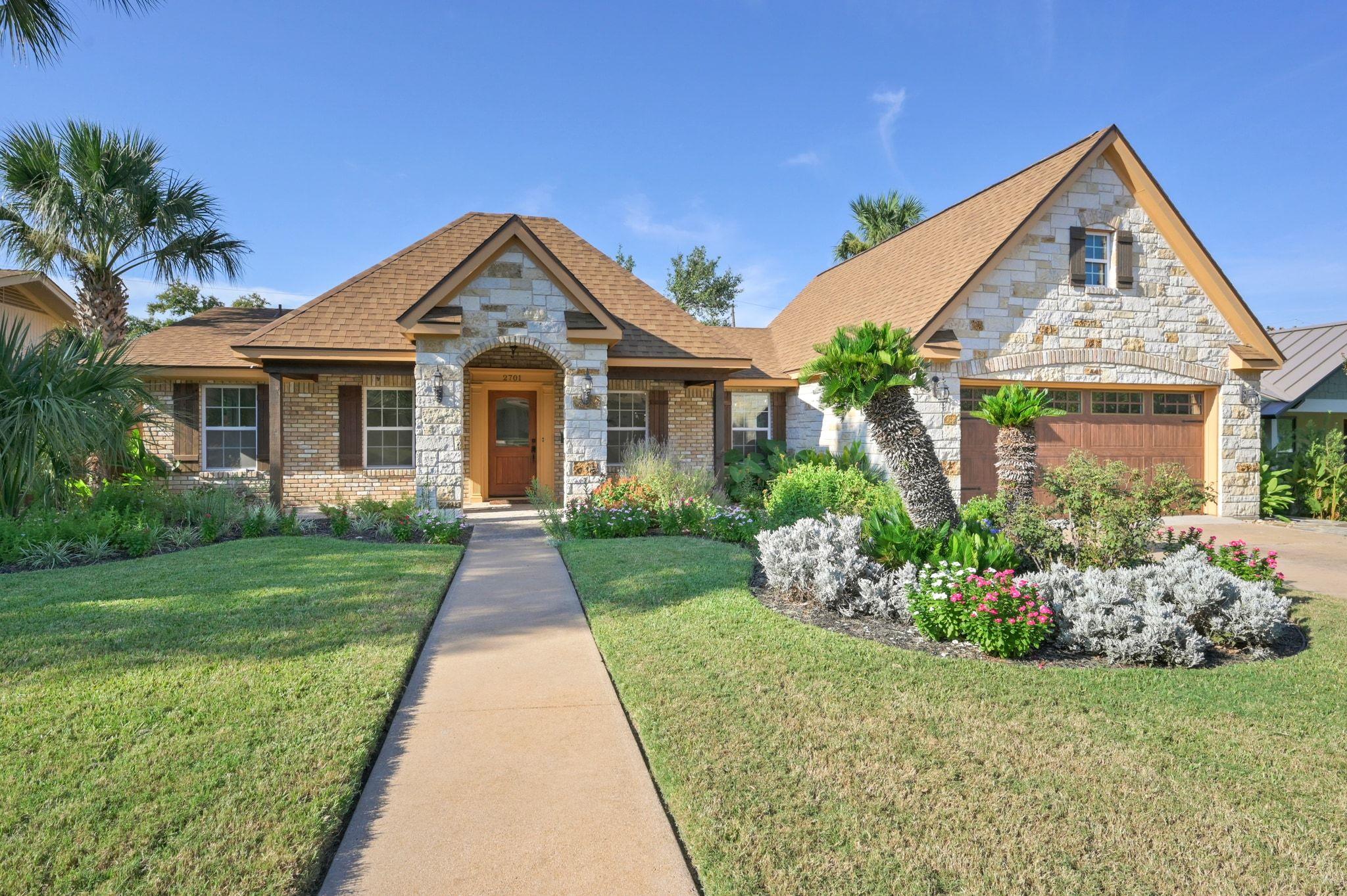 2701 Pinewood TER