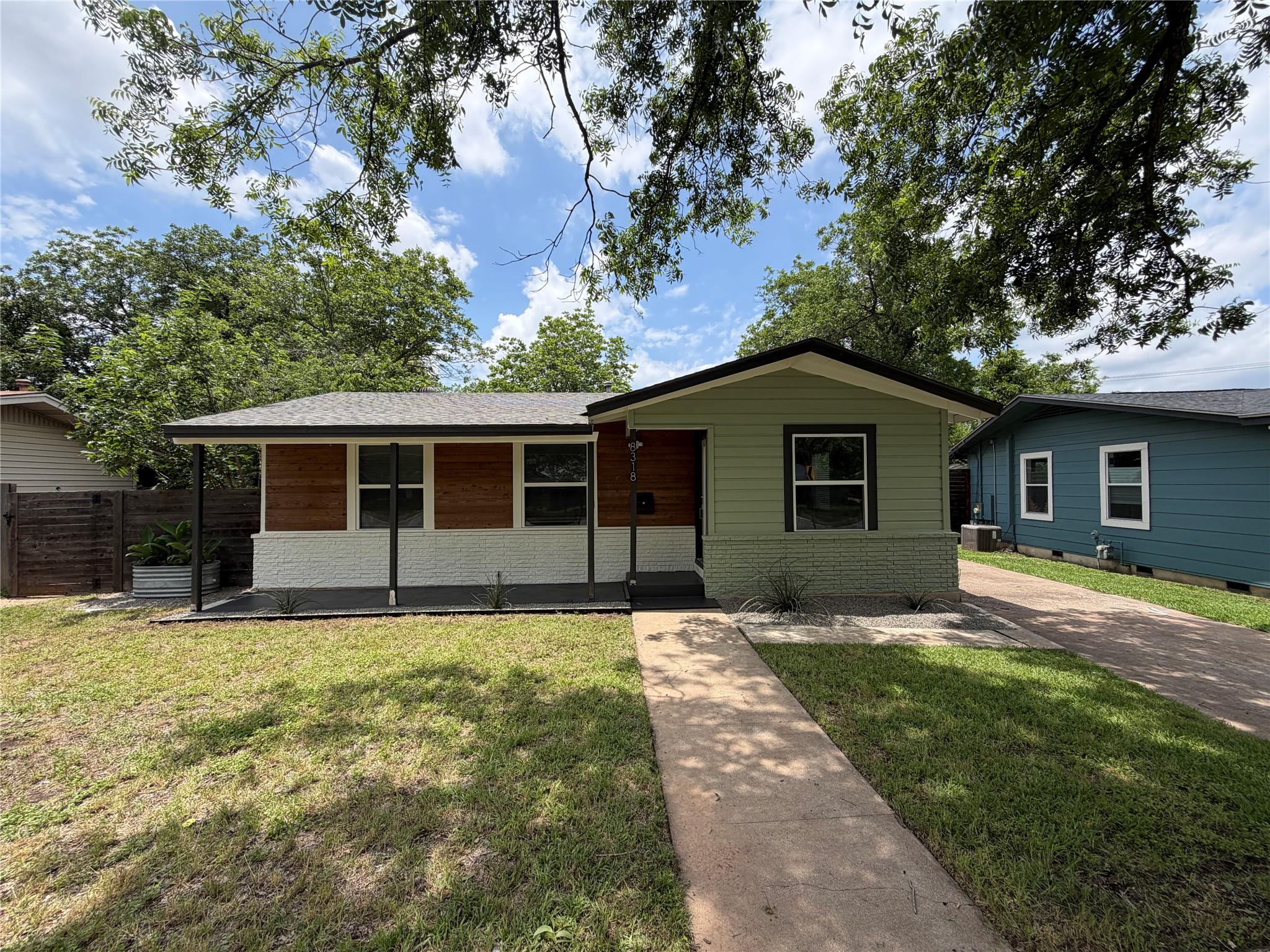 8318 Burrell DR