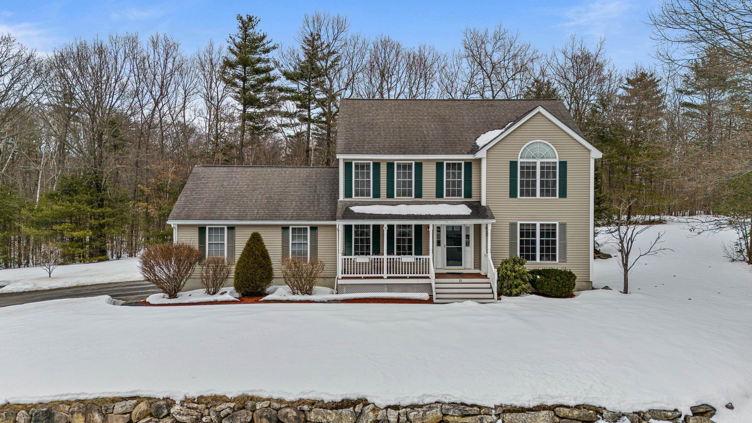 10 Greystone Terrace